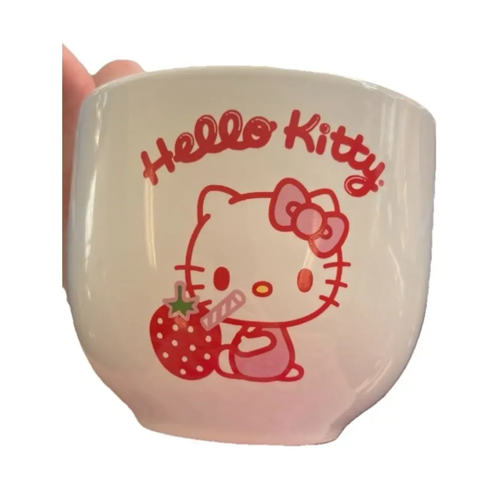 Hello Kitty Strawberry Ramen Bowl Ceramic Does NOT Include Chopsticks Very‎ Good